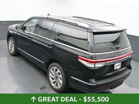 Used 2024 Lincoln Navigator Premiere image 41