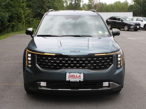 New 2027 Kia Carnival SX Prestige FWD image 2