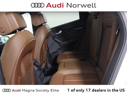 Used 2020 Audi Q5 2.0T Premium Plus w/ Premium Plus Package AWD/4WD image 24