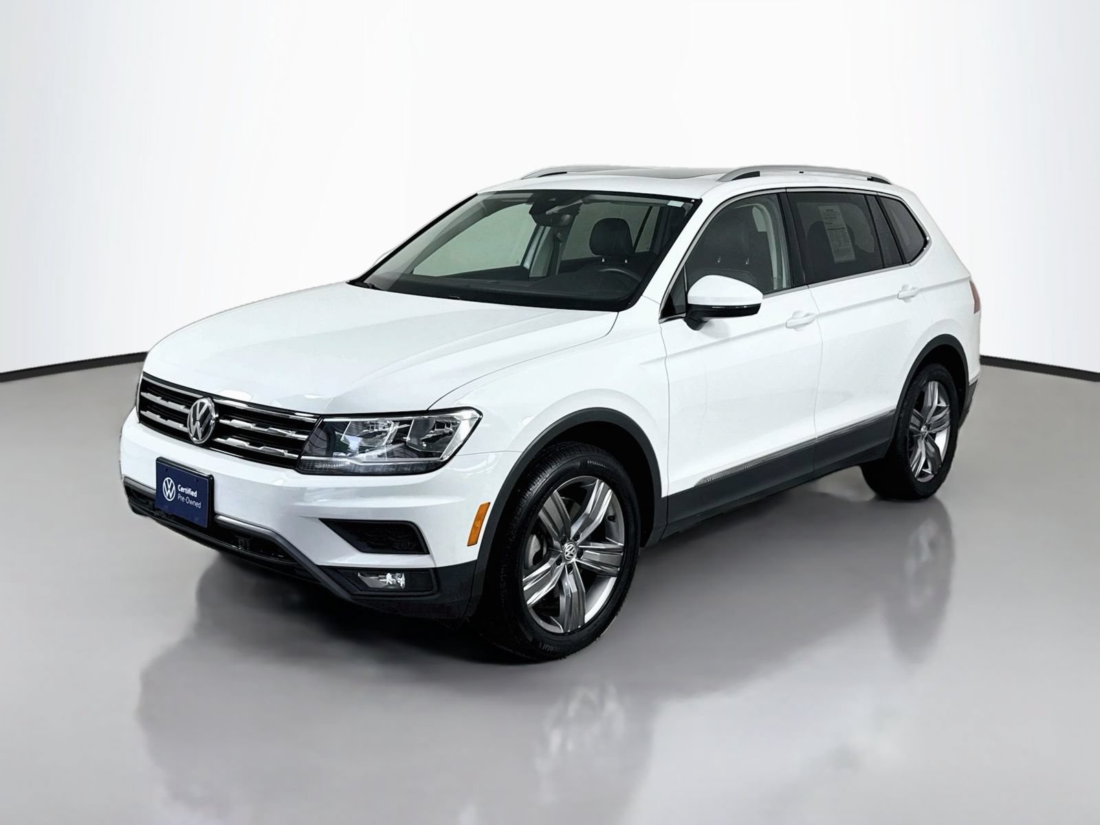 Used 2021 Volkswagen Tiguan SEL AWD/4WD image 1