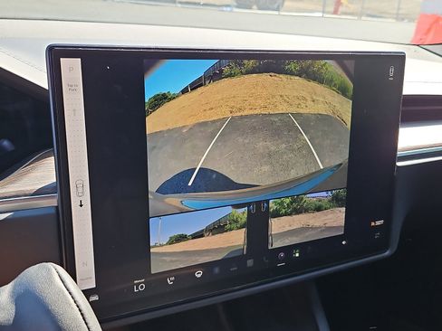 Used 2021 Tesla Model S Plaid AWD/4WD image 19