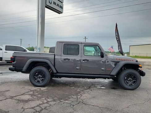 Used 2022 Jeep Gladiator Mojave w/ LED Lighting Group AWD/4WD image 6