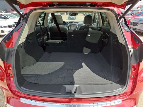 Used 2020 Nissan Murano SL w/ Moonroof Package FWD image 17