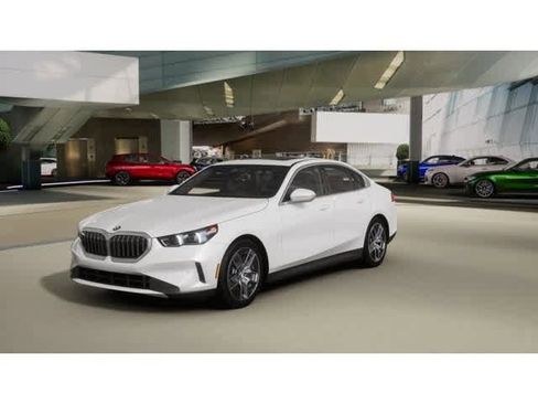 New 2027 BMW 530i xDrive AWD/4WD image 1