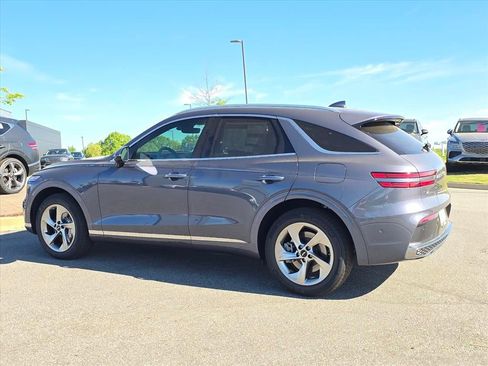 New 2026 Genesis GV70 2.5T Advanced image 5