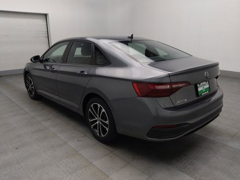 Used 2024 Volkswagen Jetta Sport image 5