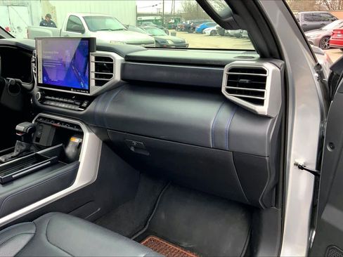 Used 2024 Toyota Tundra Platinum w/ TRD Off-Road Package image 19