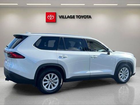 Certified 2024 Toyota Grand Highlander XLE FWD image 5