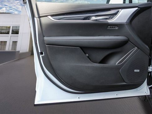 New 2026 Cadillac XT5 Premium Luxury w/ Driver Assist Package image 17