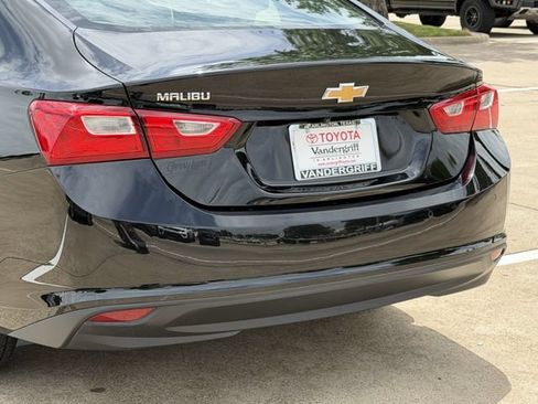 Used 2024 Chevrolet Malibu LS w/ LPO, Floor Liner Package FWD image 6