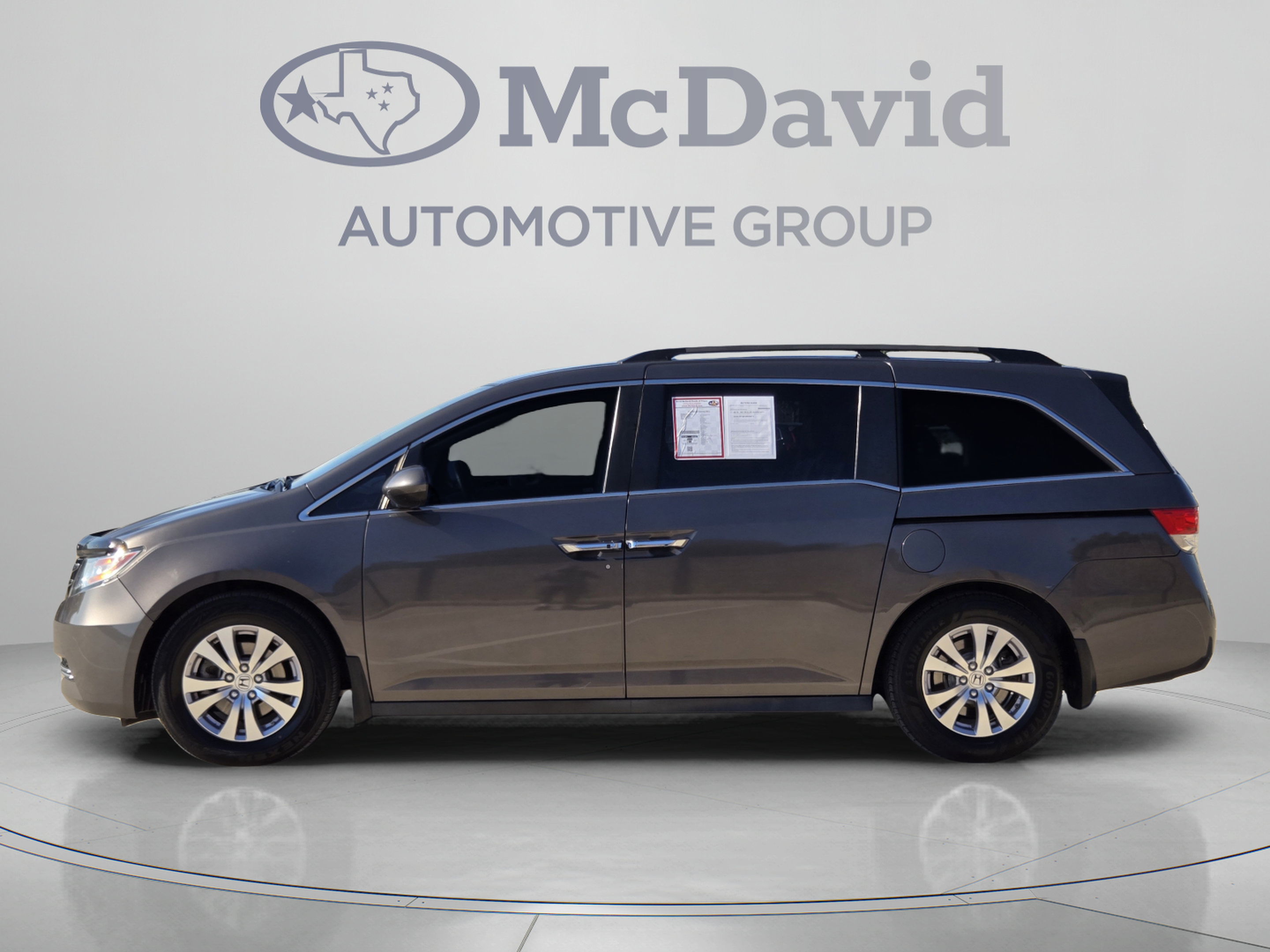 Used 2017 Honda Odyssey EX-L image 2
