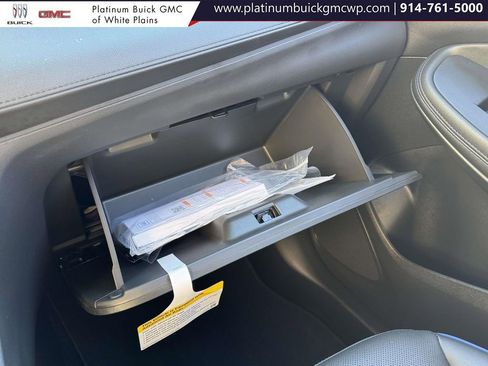 Used 2025 Buick Encore GX Sport Touring w/ Experience Buick Package image 31