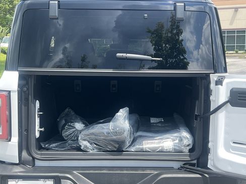 New 2026 Ford Bronco Outer Banks AWD/4WD image 18
