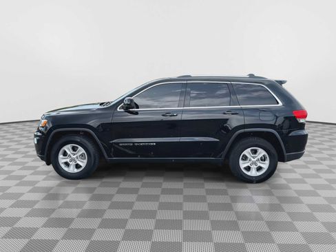 Used 2017 Jeep Grand Cherokee Laredo w/ Quick Order Package 2BE RWD image 5