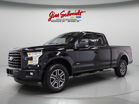 Used 2016 Ford F150 XLT w/ Equipment Group 302A Luxury AWD/4WD image 3