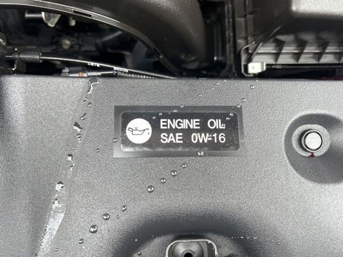 Used 2020 Toyota RAV4 XLE image 14