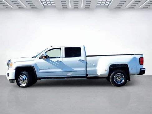 Used 2016 GMC Sierra 3500 Denali w/ Duramax Plus Package image 3
