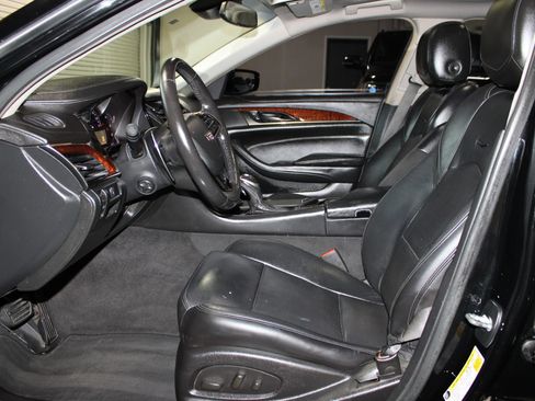 Used 2015 Cadillac CTS Luxury RWD image 8