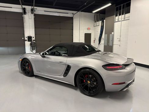 Used 2018 Porsche 718 Boxster GTS RWD image 33