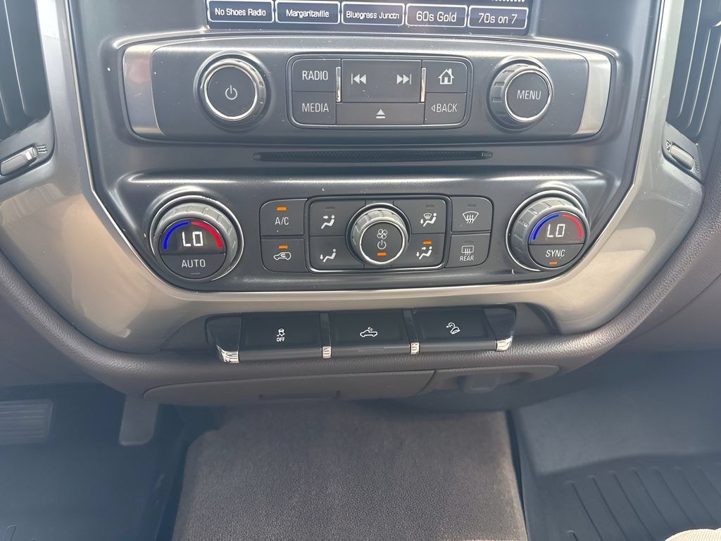 Used 2017 Chevrolet Silverado 1500 LT w/ All Star Edition AWD/4WD image 18