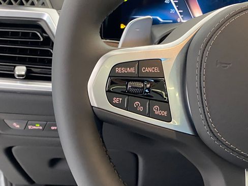 New 2026 BMW X5 xDrive40i w/ M Sport Package image 17