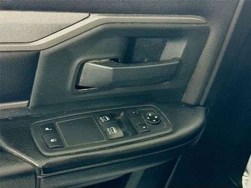 Used 2020 RAM 2500 Tradesman image 11