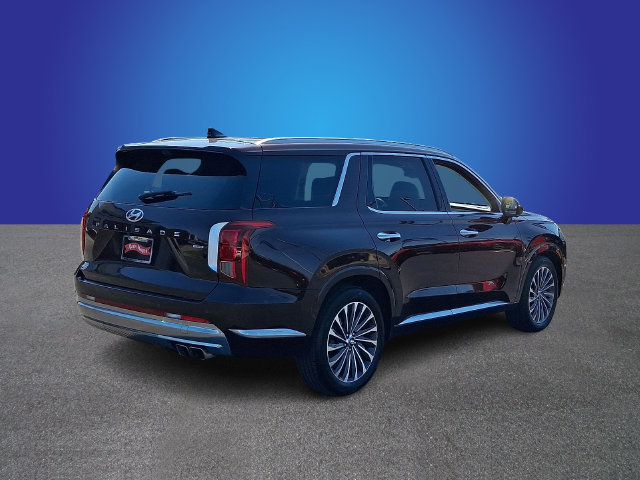 Used 2024 Hyundai Palisade Calligraphy AWD/4WD image 4