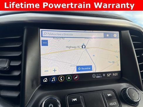 Used 2023 GMC Acadia SLT image 3