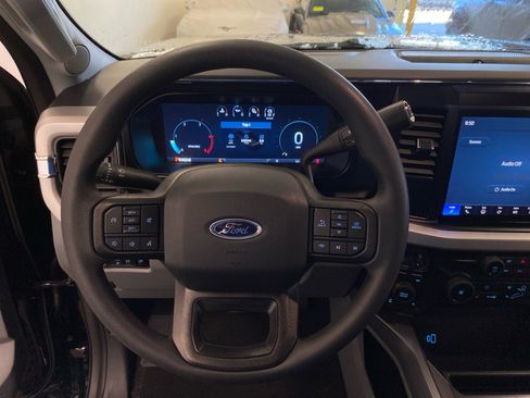 New 2026 Ford F250 XLT image 19