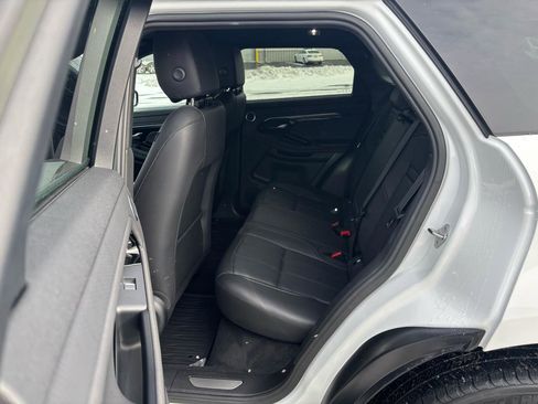 Used 2023 Land Rover Range Rover Evoque R-Dynamic S image 10