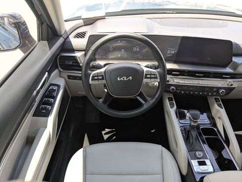 Certified 2024 Kia Telluride S w/ S Sunroof Package FWD image 21