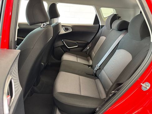 Used 2024 Kia Soul LX w/ Option Group 015 FWD image 36