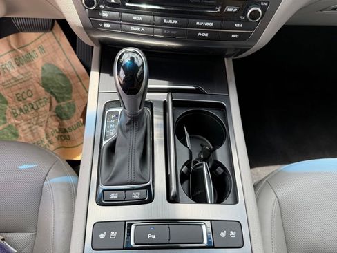 Used 2017 Genesis G80 3.8 w/ Option Group 02 RWD image 15