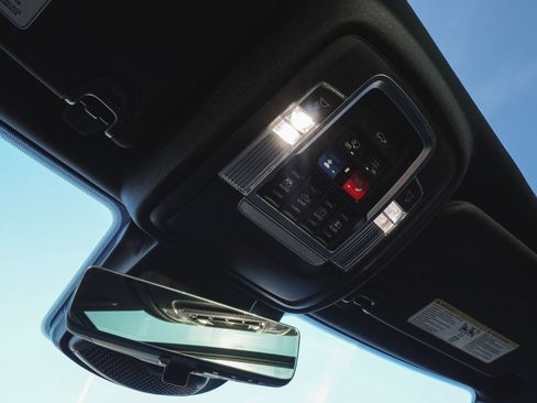 Used 2023 RAM 1500 Limited image 43