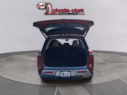 Used 2023 Nissan Pathfinder Platinum w/ Cargo Package image 20