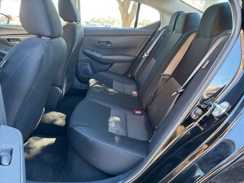 Used 2025 Nissan Sentra SV image 21