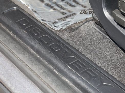 Used 2024 Land Rover Discovery Sport S image 34