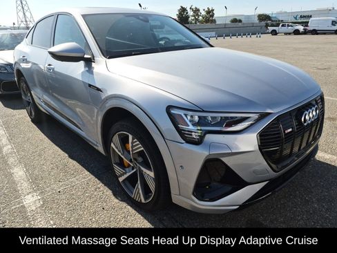 Used 2022 Audi e-tron Prestige AWD/4WD image 1