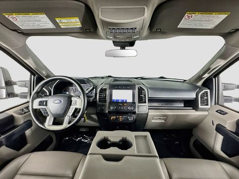Used 2022 Ford F250 XL w/ STX Appearance Package AWD/4WD image 15