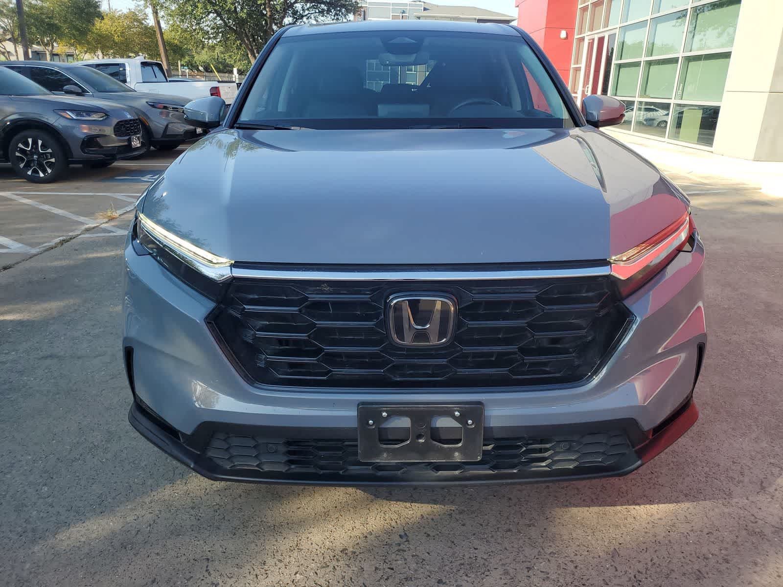 Used 2025 Honda CR-V EX-L image 8