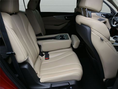 Certified 2022 Acura MDX SH-AWD w/ Technology Package image 19