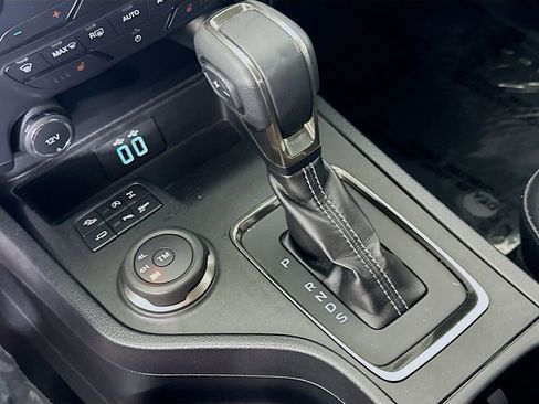 Used 2019 Ford Ranger Lariat w/ Equipment Group 501A Mid image 31