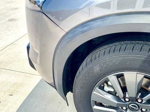 Used 2022 Nissan Pathfinder SV FWD image 50
