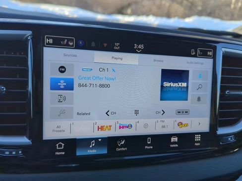 New 2026 Chrysler Voyager LX image 13