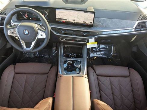New 2026 BMW X7 xDrive40i image 15