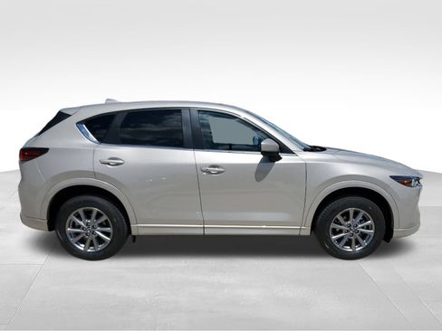 Certified 2025 MAZDA CX-5 AWD 2.5 S w/ Preferred Package image 4