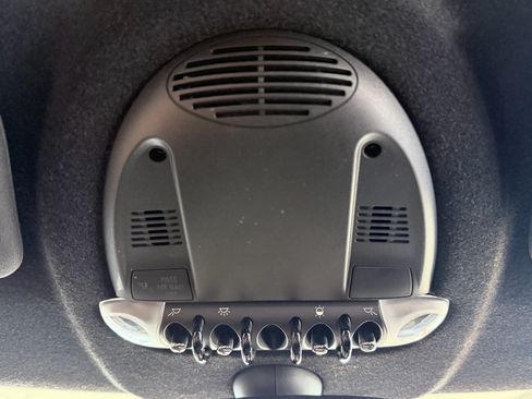 Used 2009 MINI Cooper John Cooper Works FWD image 14