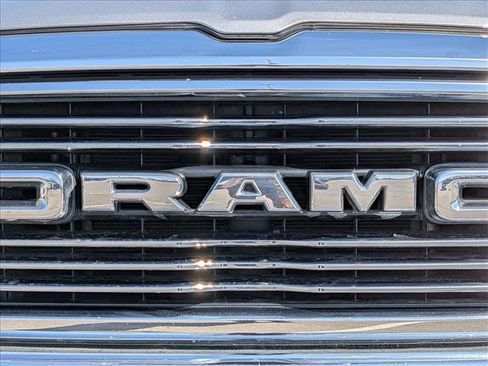 Used 2020 RAM 1500 Laramie image 22