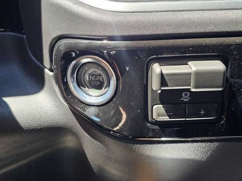 New 2026 Chevrolet Silverado 1500 High Country w/ Technology Package AWD/4WD image 34