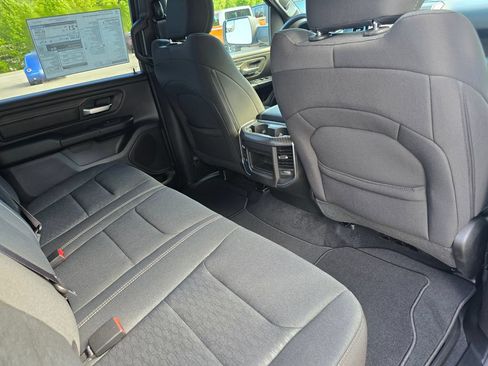 New 2026 RAM 1500 Express AWD/4WD image 24